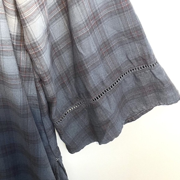 Maurices Medium Ombré Plaid Soft Cardigan in Grey-Blue - Picture 6 of 7